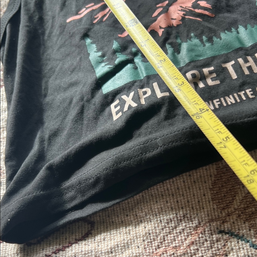 #1021+Black Graphic Tank Top - Picture 4 of 8